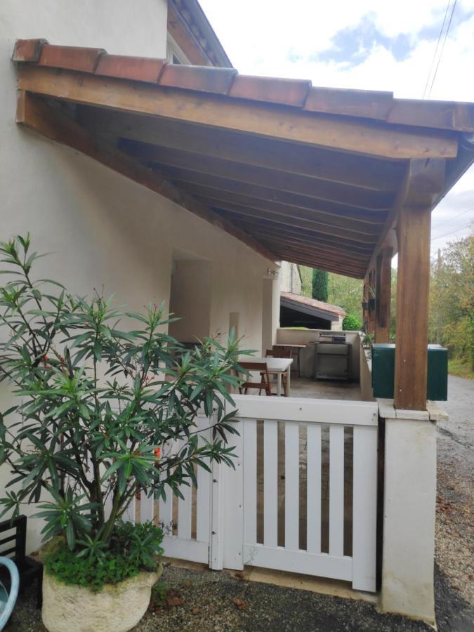 Maison 4 Personnes Caillac Luaran gambar