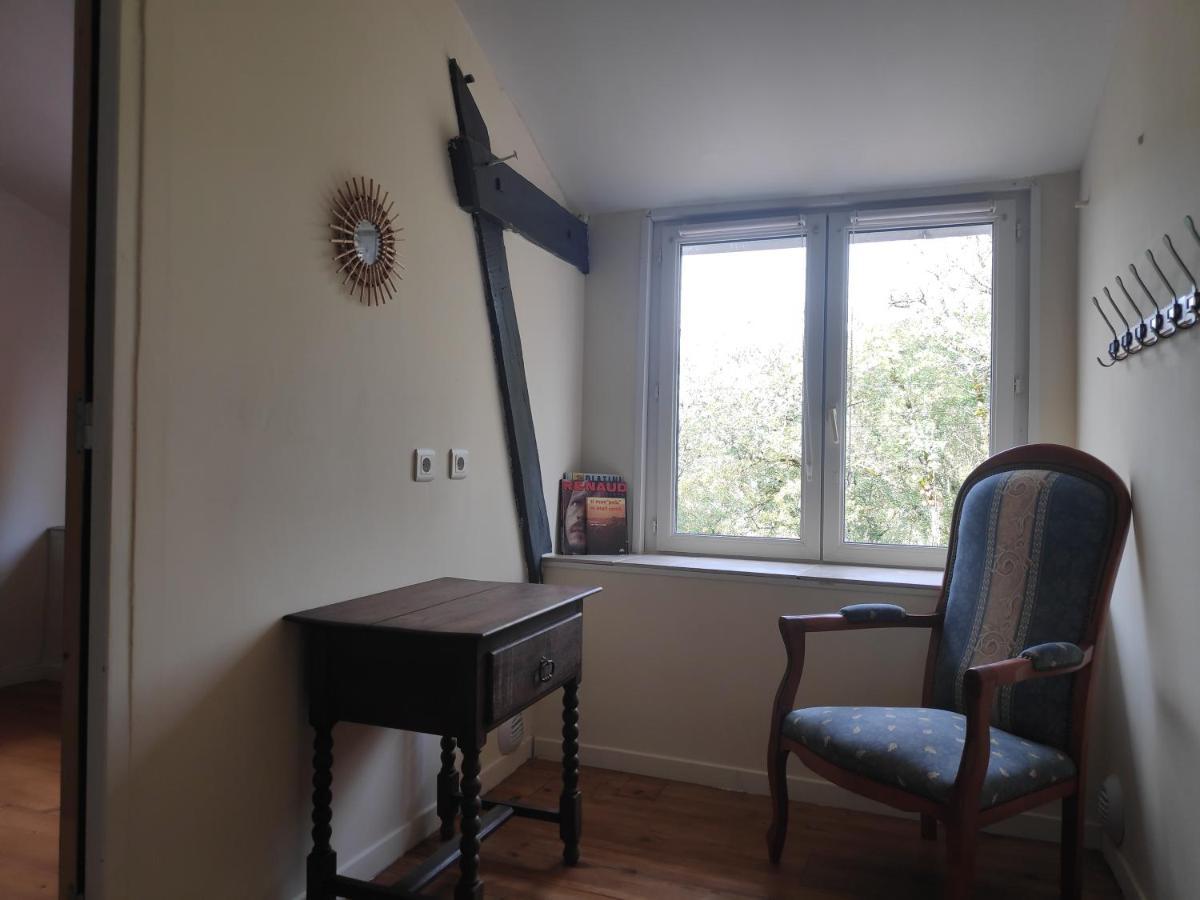Maison 4 Personnes Caillac Luaran gambar