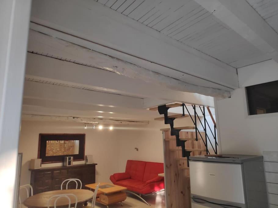 Maison 4 Personnes Caillac Luaran gambar